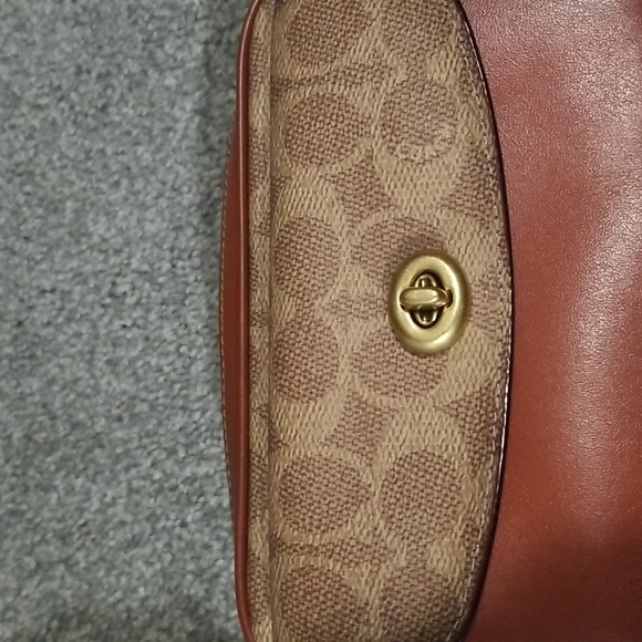 Coach Bags Coach Willow Camera Crossbody In Coated Canvas Signature